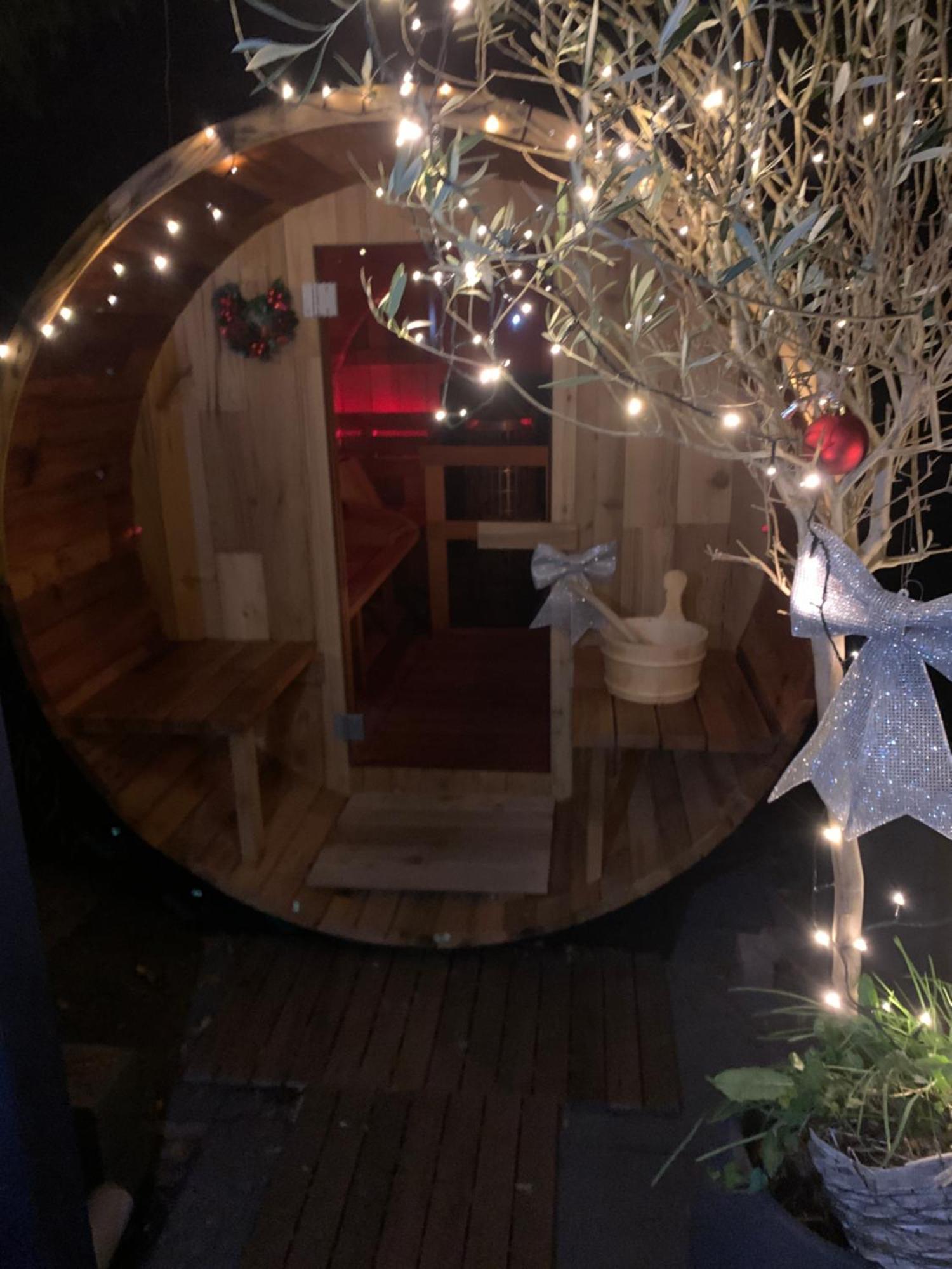 Romantisch Wellness Appartement Met Prive Hottub Sauna Gamesroom Den Ham Bagian luar foto